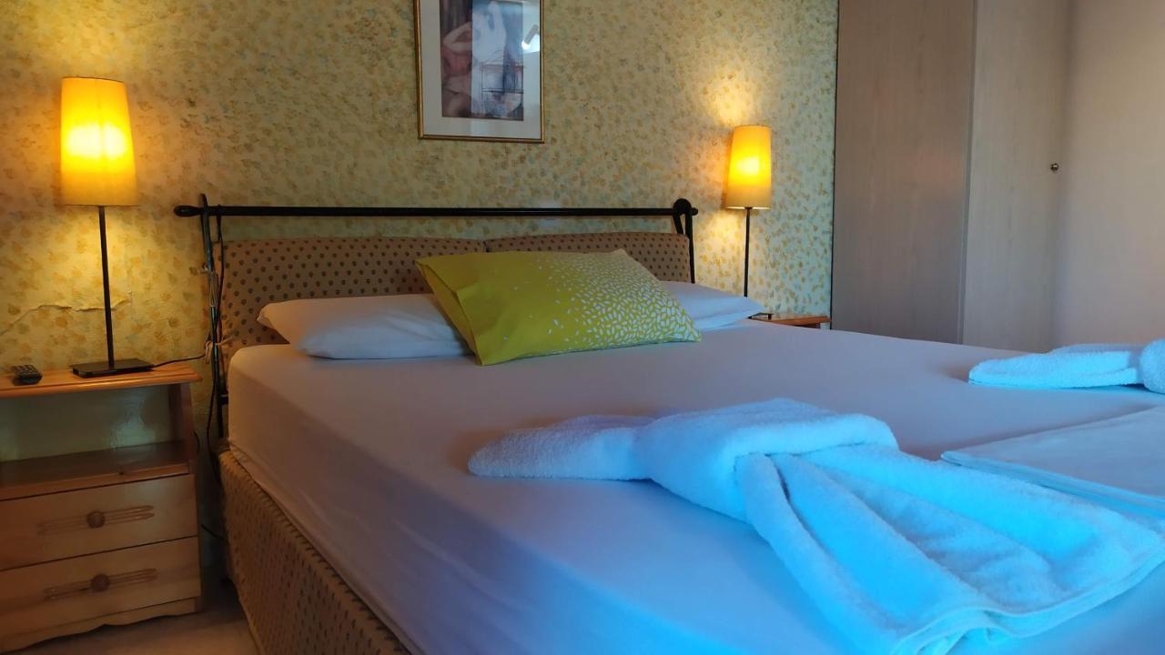 Aiolis Rooms Kamariotissa Eksteriør billede